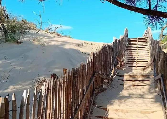 Apartment Les Hauts De La Corniche By Interhome *