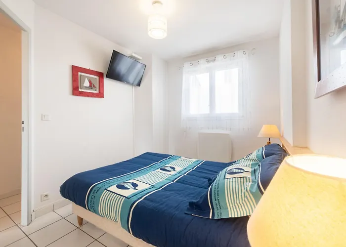 Les Hauts De La Corniche By Interhome